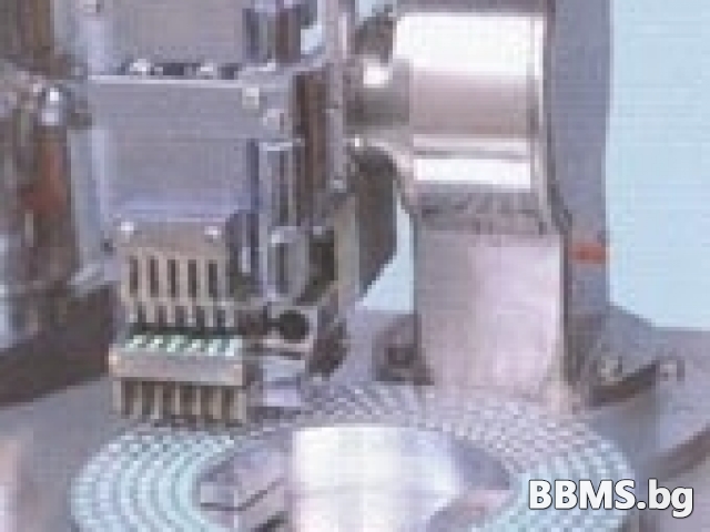 Полуавтоматична машина за пълнене на желатинови капсули