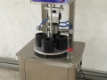 Полуавтоматична вакум затваряща машина за стъклени буркани